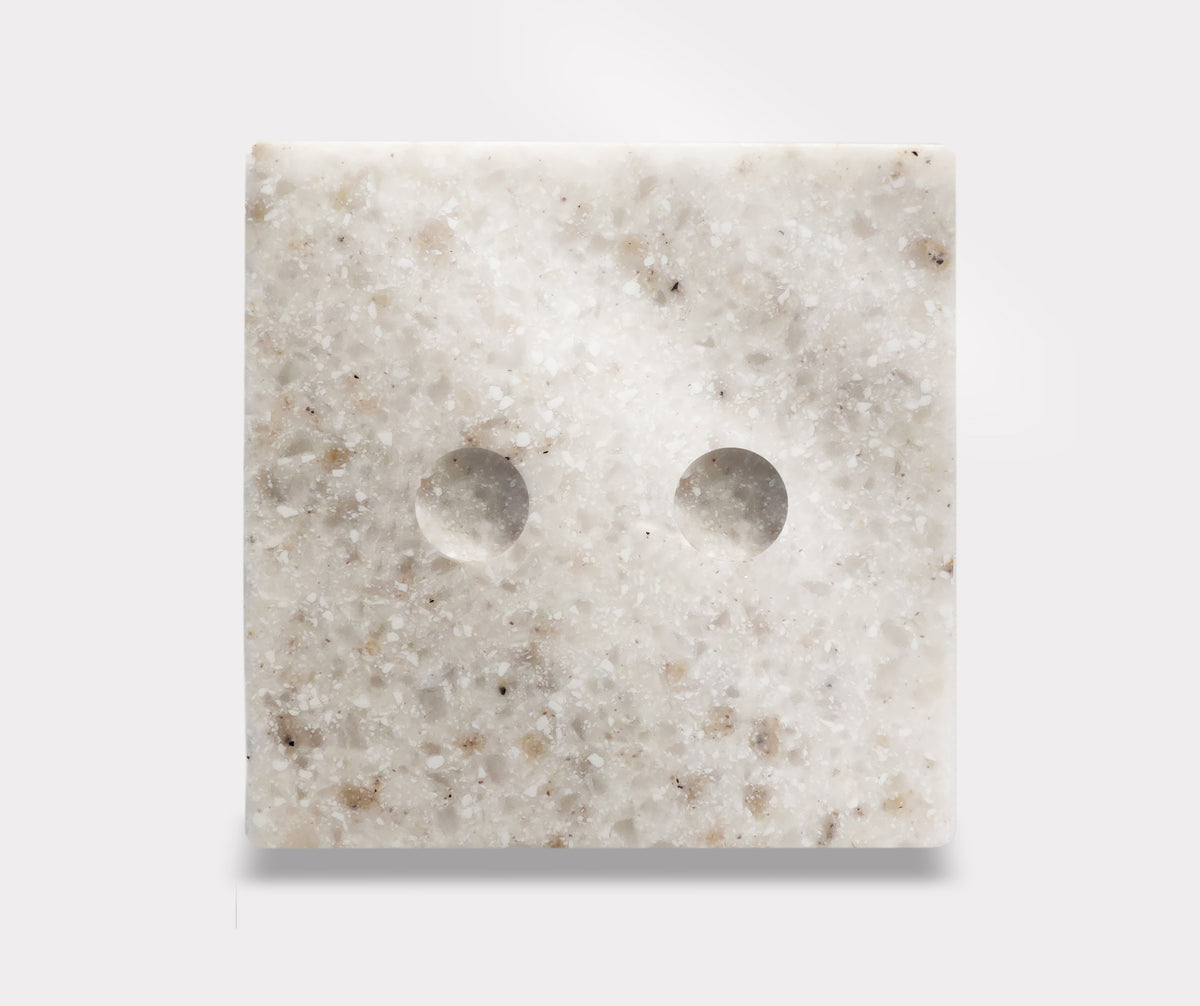 Dvipolis sensorinis jungiklis su marmuro ( Tambora ) panele