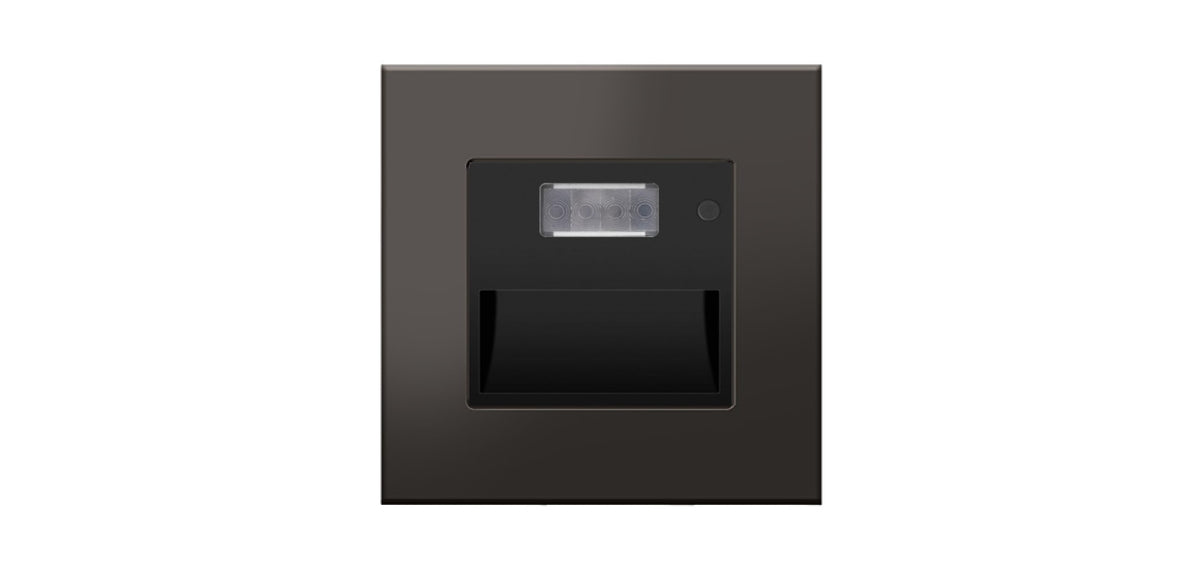 Laiptų šviestuvas juodos spalvos su judesio davikliu (plastikinis rėmelis)